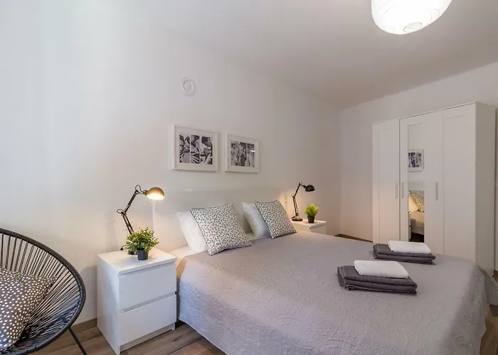 Central New Apartment Nonna Mara